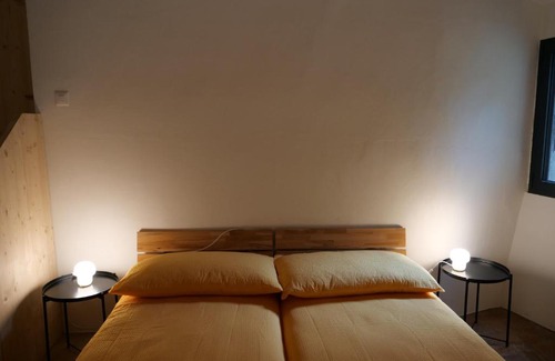 Muggio Cama Y Desayuno | Bed and Breakfast Chiarina