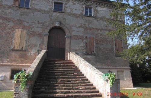Russi Cama Y Desayuno | Bed and Breakfast di Charme La Bonarella