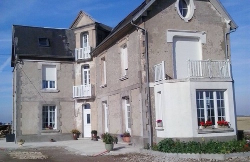 Bernes Villa | Cama y desayuno en villa