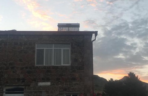 Tatev Cama Y Desayuno | Bed and Breakfast John and Lena