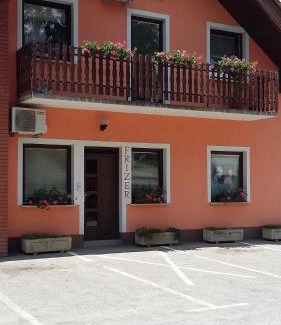 Ljutomer Cama Y Desayuno | Bed and Breakfast Kreft