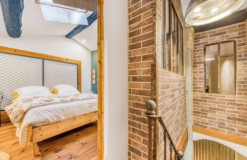 Noaillan Cama Y Desayuno | Bed and Breakfast 'L'orée De Lansot - Chambre Atelier' con terraza compartida, jardín compartido y Wi-Fi