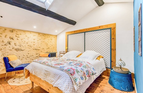Noaillan Cama Y Desayuno | Bed and Breakfast 'L'orée De Lansot - Chambre Atelier' con terraza compartida, jardín compartido y Wi-Fi
