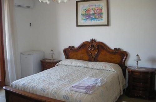 Stintino Cama Y Desayuno | Bed and Breakfast La Reale
