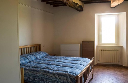 Fiastra Cama Y Desayuno | Bed and Breakfast La Villa