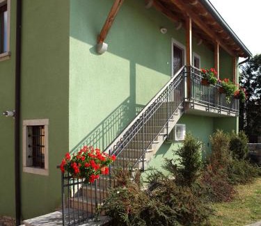 Divaca Cama Y Desayuno | Bed and Breakfast Malovec