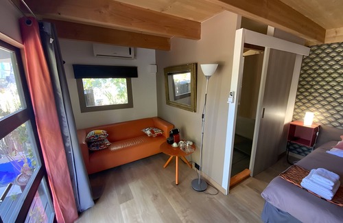 Quartier des Espesses Cama Y Desayuno | Bed and Breakfast 'Orange' con piscina compartida, Wi-Fi y aire acondicionado