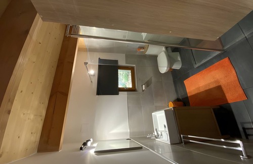 Quartier des Espesses Cama Y Desayuno | Bed and Breakfast 'Orange' con piscina compartida, Wi-Fi y aire acondicionado