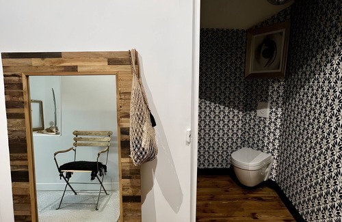 Ennezat Cama Y Desayuno | Bed and Breakfast 'Pampa' with Shared Terrace, Shared Garden and Wi-Fi