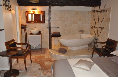 Laborie Hotel | Bed & Breakfast Toulouse - El Lago Crivito