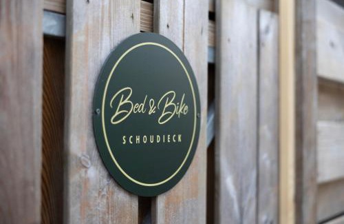 Den Burg Cama Y Desayuno | Bed & Bike Schoudieck