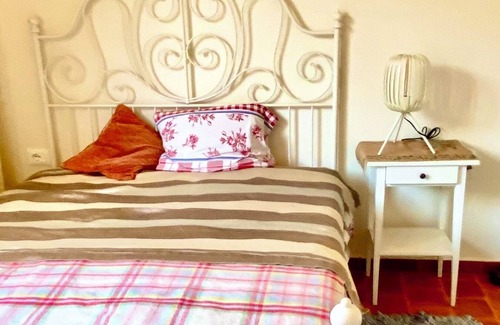Kryevidh Cama Y Desayuno | Bed&Breakfast 2 double rooms/4 persons by the sea