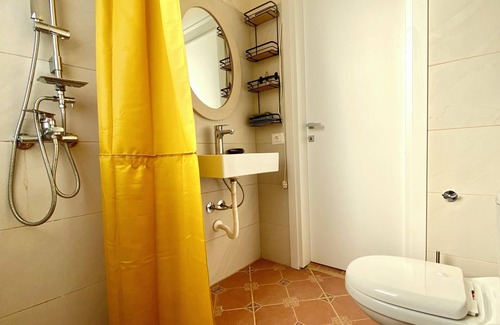 Kryevidh Cama Y Desayuno | Bed&Breakfast 2 double rooms/4 persons by the sea