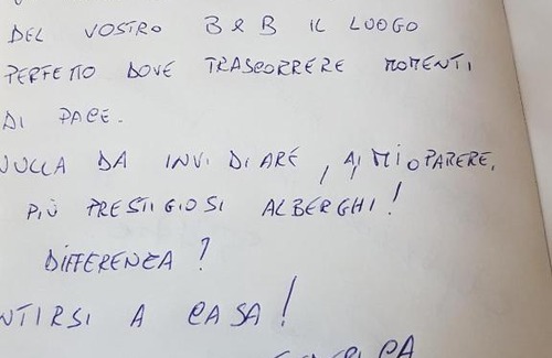 Mentana Cama Y Desayuno | Bed & Breakfast "A Casa di Anto"