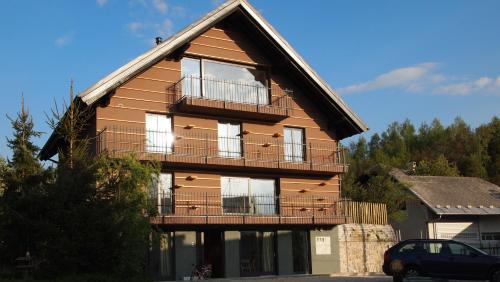 Krize Cama Y Desayuno | Bed & Breakfast Base Camp