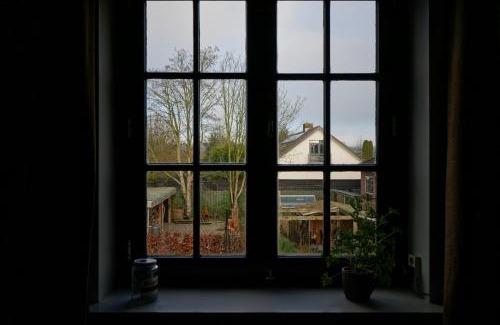 Elst Cama Y Desayuno | Bed & Breakfast Bloemen Vertellen