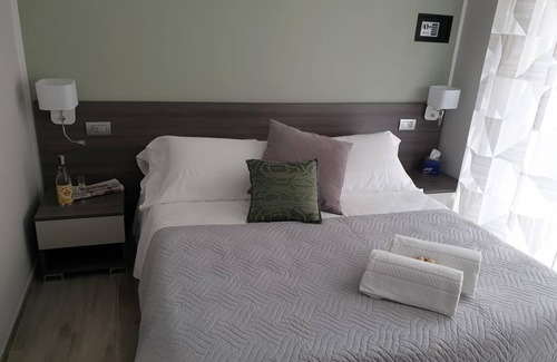 Alba Cama Y Desayuno | Bed & Breakfast Camomilla