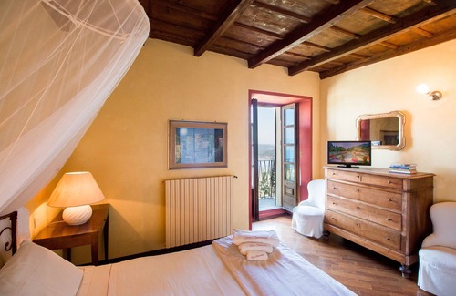 Massino Visconti Cama Y Desayuno | Bed & Breakfast Casa Mariuccia
