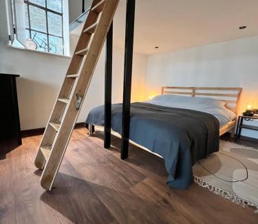 Joure Apartamento | Bed & Breakfast Heit