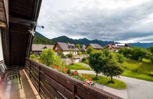 Bohinj Casa | Bed & Breakfast Hisa Resje