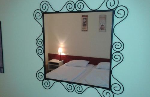 Mocsarosdulo Hotel | Bed Breakfast Hotel Budapest