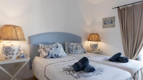 Urbanización el Rosario Cama Y Desayuno | Bed & Breakfast La Vida en Rosa