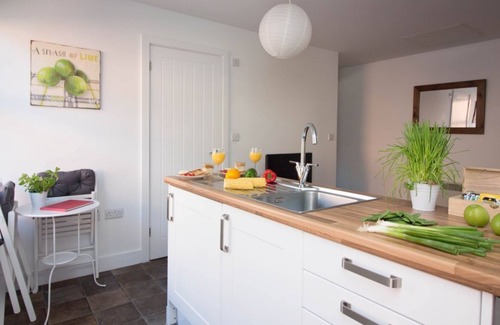 Eastleigh Apartamento | Beddoe Apartments 1 bedroom FF close to Airport, Rail and Motorway