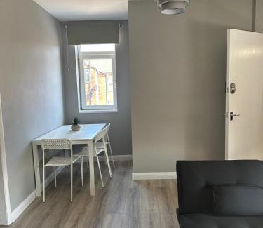 Crewe Apartamento | Bedford Street Flats