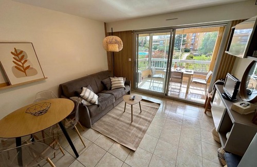 Le Lavandou Apartamento | Bedroom Apartment in Le Lavandou Pool Parking
