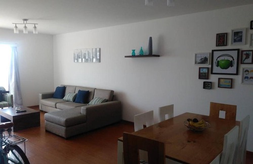 Magdalena del Mar Casa | Bedroom & private bathroom in Nice Apartment