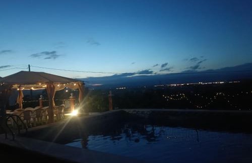 Lliria Casa | Bedroom with private bathroom and Two-Bedroom Family Suite in quiet forest country house 80m2 large swimming pool music town Lliria The garden and swimmingpool and garden are shared