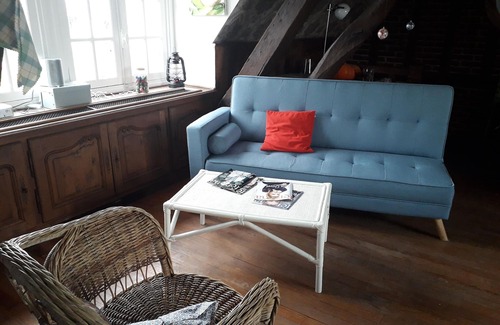 Cintray Apartamento | Bedrooms upstairs in a farmhouse