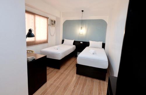 Lapu-Lapu Cama Y Desayuno | Beds & Friends Hostel Mactan with Pool and Bar