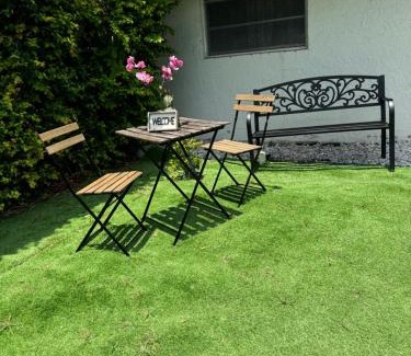 Overtown Hostal | Beds & Sheets DOWNTOWN