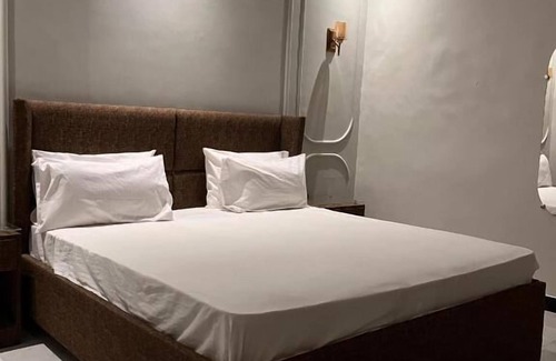 Gulshan-e-Iqbal Hotel | Bedwell Hotel
