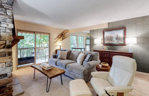 Sugar Mountain Apartamento | Bee Branch 13