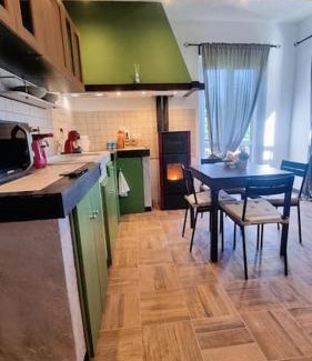 Magliolo Apartamento | Bee Freeride Biker house