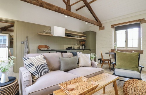 Crich Casa | BEECH COTTAGE - FOLD YARDS, family friendly in Alderwasley