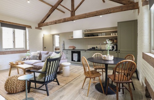 Crich Casa | BEECH COTTAGE - FOLD YARDS, family friendly in Alderwasley