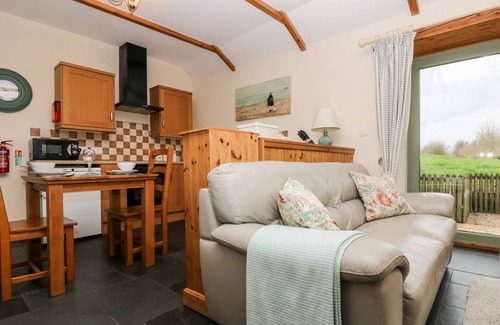 Grampound Cabaña | Beech Cottage, TREGONY