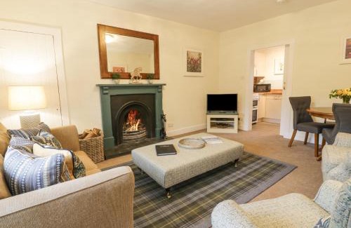Ellon Casa | Beechgrove Cottage - Pitmedden Gardens
