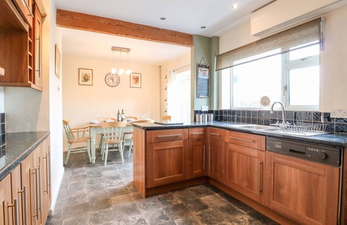 Foxt Casa | BEECHVIEW, family friendly, with open fire in Ipstones