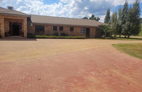 Bloemfontein Casa | Beehive at Olds