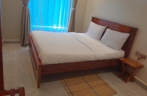 Hoima Casa | BeezBinn