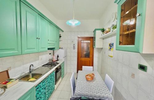 Prenestino-Centocelle Apartamento | Begonie House