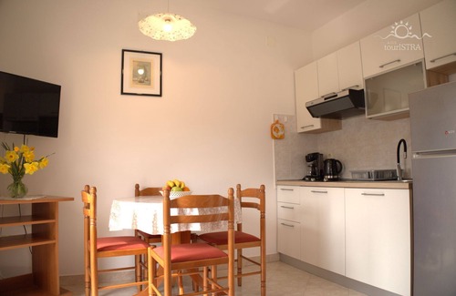 Murine Apartamento | BEGOVIC house with apartment