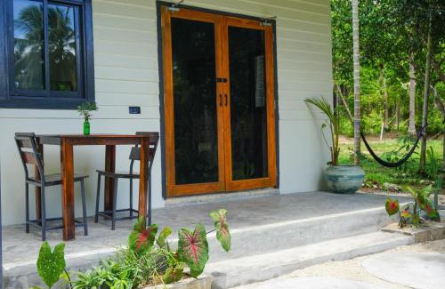 Wok Tum Casa | Behind the Temple Island Eco-Home 15min walk to Hin Kong Beach