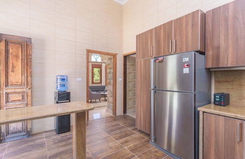 Duhur ash Shuwayr Apartamento | Beit Salima 3BR House with Pool