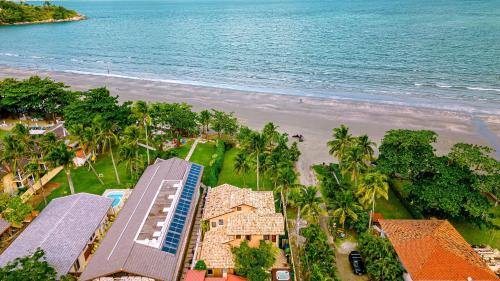 Praia de Barequecaba Casa | Belíssima casa pé na areia com jacuzzi