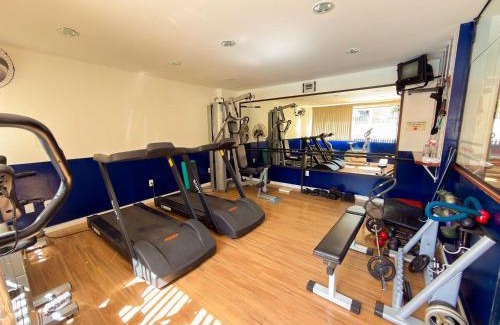 Aguas de Lindoia Apartamento | Belíssimo Ap na Praça - Garagem, Wi-fi e Piscina